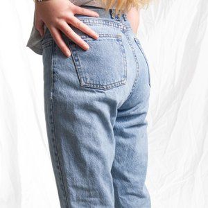 Brandy Melville PacSun mom jeans